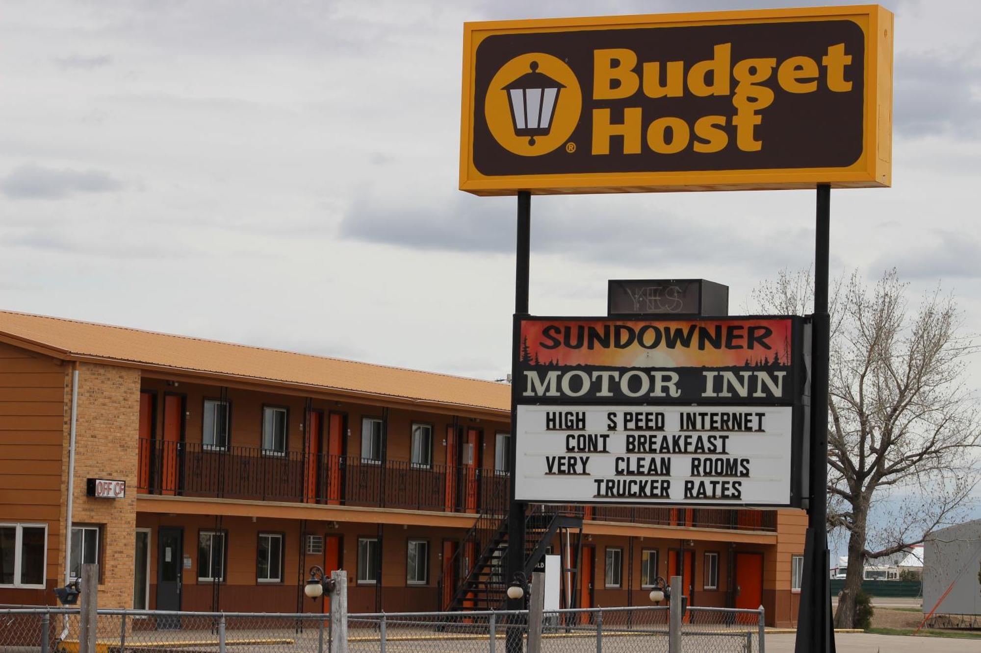 Budget Host Sundowner Motor Inn Kadoka ภายนอก รูปภาพ